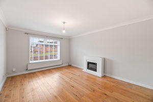 Lounge- click for photo gallery